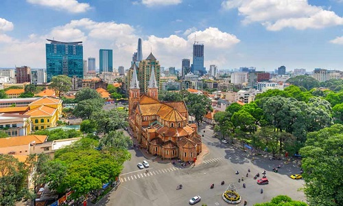 Nhà thờ Đức Bà dat ve may bay tu kuala lumpur đi sai gongia re