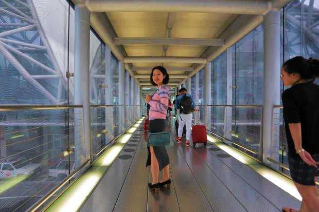 Chọn phương tiện di chuyển từ sân bay Suvarnabhumi về Pattaya Di chuyển từ sân bay Suvarnabhumi về Pattaya