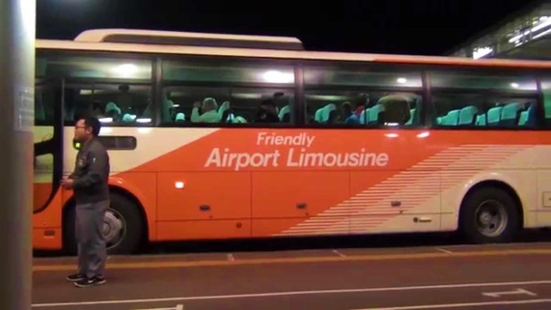 Di chuyển bằng xe buýt đến Tokyo giá rẻ mà còn tiện lợi Di chuyển từ sân bay Narita về Tokyo