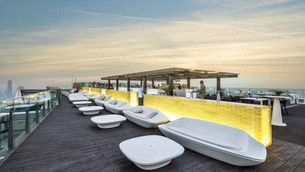 địa điểm bắn pháo hoa tết nguyên đán 2021 hà nội sân thượng