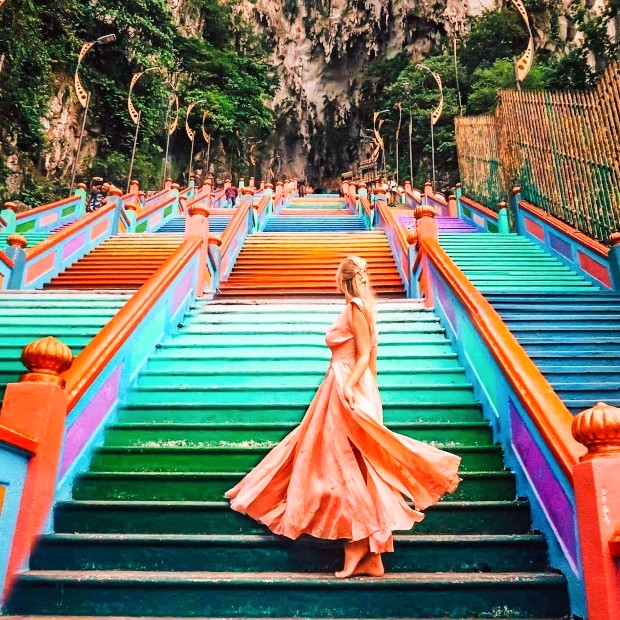 Thời gian bay từ Malaysia về H&agrave; Nội 