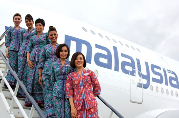 Tổng đ&agrave;i v&eacute; m&aacute;y bay Malaysia Airlines 