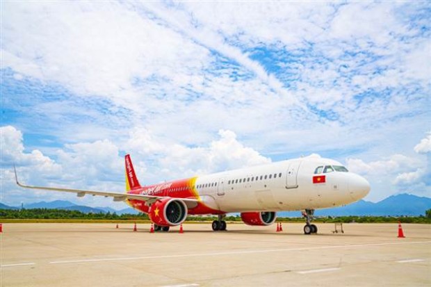 so s&aacute;nh Bamboo v&agrave; Vietjet