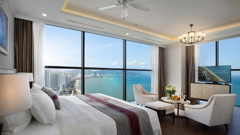 Vinpearl Condotel Beachfront Nha Trang - Vinpearl Nha Trang có gì?