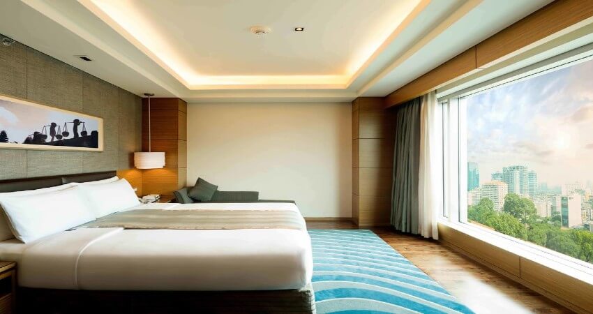 Phòng ngủ khách sạn Intercontinental Saigon - top khách sạn lớn nhất sài gòn
