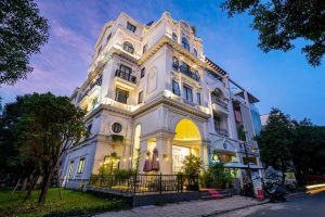 The Royal Hotel & Apartment – Phú Mỹ Hưng