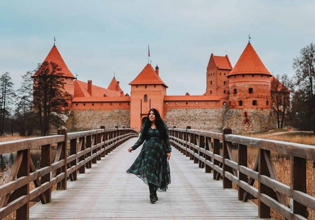 vé máy bay đi litva