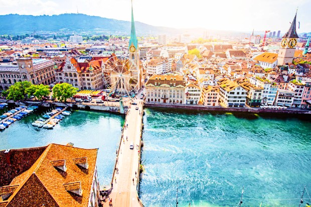Vé máy bay từ Thụy Sĩ về Việt Nam