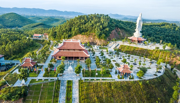 vé máy bay Vietjet Air TpHCM đi Vinh