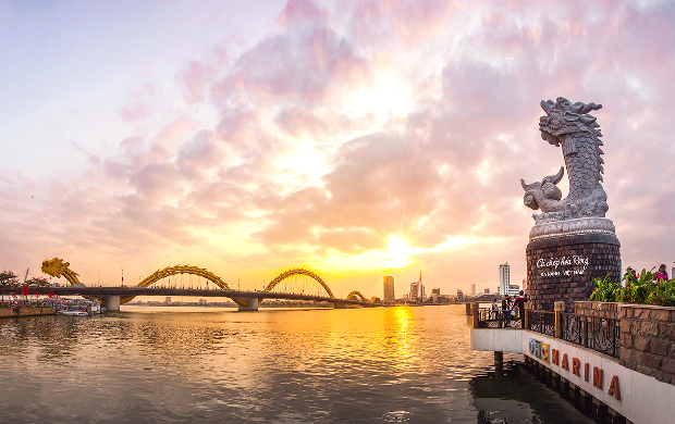 vé máy bay đi Đà Nẵng