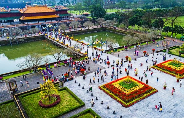 Vé máy bay đi Huế tháng 1