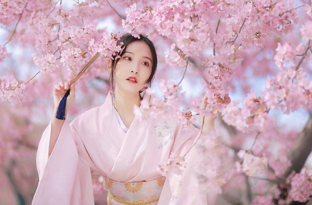 Du lịch Nhật Bản mùa hoa anh đào - Kimono