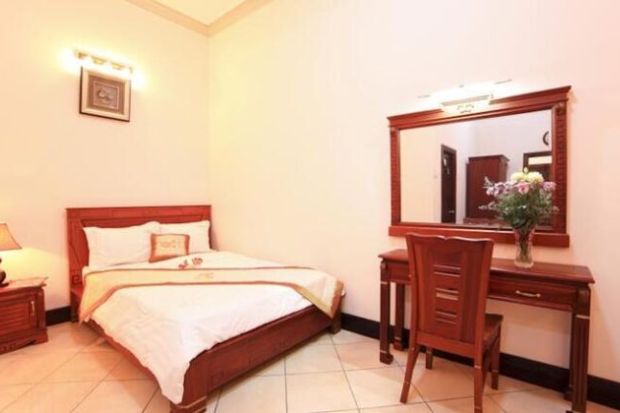 Con Gà Vàng Resort Ninh Thuận - Khách sạn Ninh Thuận có bãi biển riêng