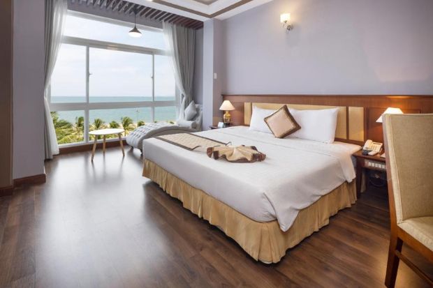 Khách sạn Sài Gòn Ninh Chữ Ninh Thuận - Khách sạn Ninh Thuận có bãi biển riêng