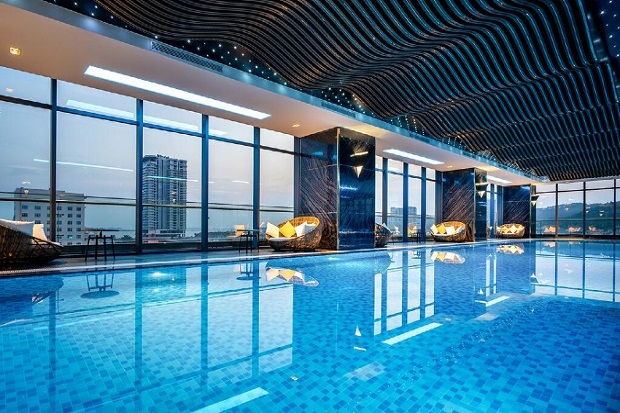 Khách sạn Quảng Ninh view đẹp có hồ bơi