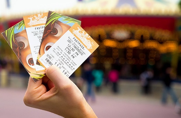 vé tham quan Disneyland Hong Kong