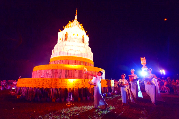 Lễ hội thả đ&egrave;n Th&aacute;i Lan 2023