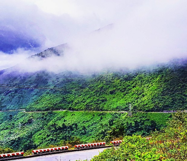 Vé máy bay đi Đà Nẵng tháng 12