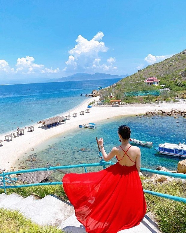 v&eacute; m&aacute;y bay đi Nha Trang th&aacute;ng 5 gi&aacute; rẻ