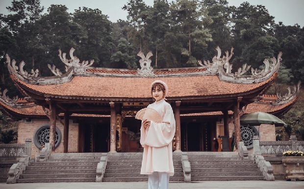 Lễ hội Đền Hùng - Du khách check in Đền Hùng