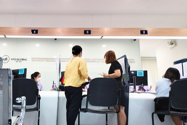 visa đi h&agrave; lan