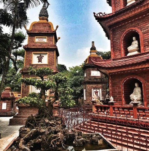 Vé máy bay Cao Hùng về Hà Nội giá rẻ