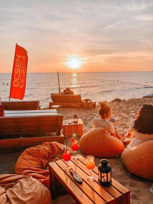 V&eacute; m&aacute;y bay đi Ph&uacute; Quốc th&aacute;ng 6 