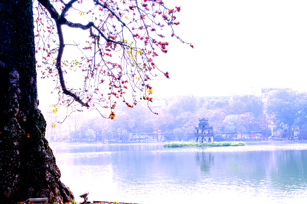 Hồ Hoàn Kiếm (Hồ Gươm) – Trái tim của thủ đô Hà Nội vé máy bay huế đi hà nội