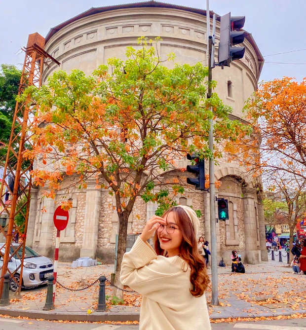 vé máy bay đi Hà Nội