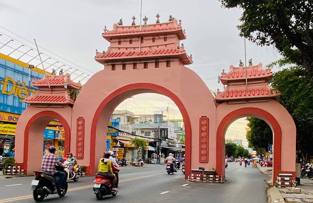Cổng Tam Quan - Biểu tượng của thành phố Rạch Giá Cổng Tam Quan Rạch Giá
