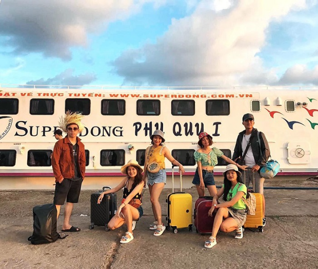 Bến t&agrave;u Rạch Gi&aacute;