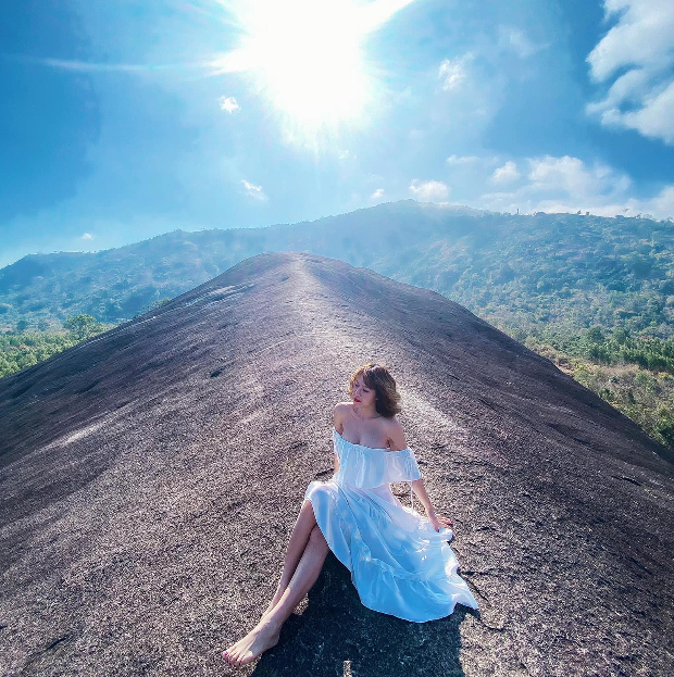 Đá Voi Mẹ Buôn Ma Thuột