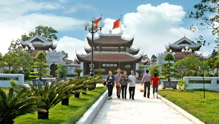 Đền thờ Vua Quang Trung 