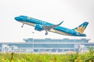 Cùng Vietnam Booking viết nên mùa hè rực rỡ với vé máy bay tháng 7 Vietnam Airlines