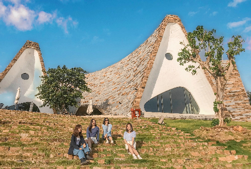 Làng cà phê trung nguyên