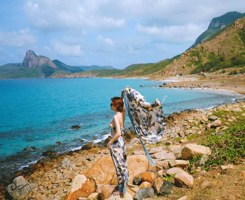 vé máy bay từ Tuy Hòa đi Côn Đảo