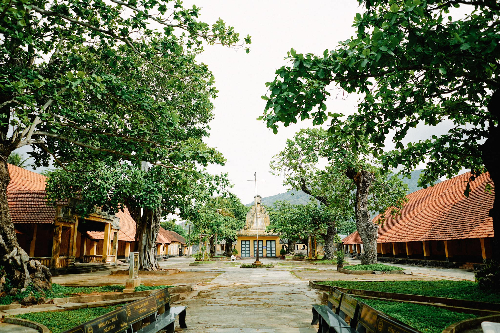 vé máy bay đi Côn Đảo