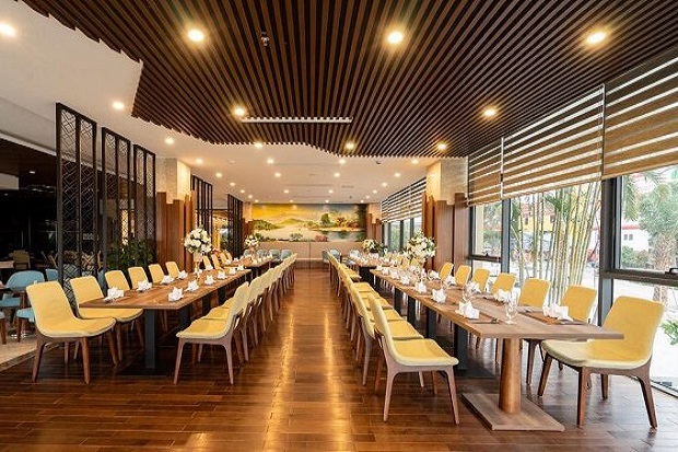 khách sạn Hà Tĩnh có hồ bơi