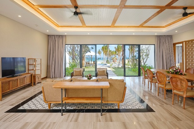 Resort Cam Ranh c&oacute; hồ bơi view đẹp