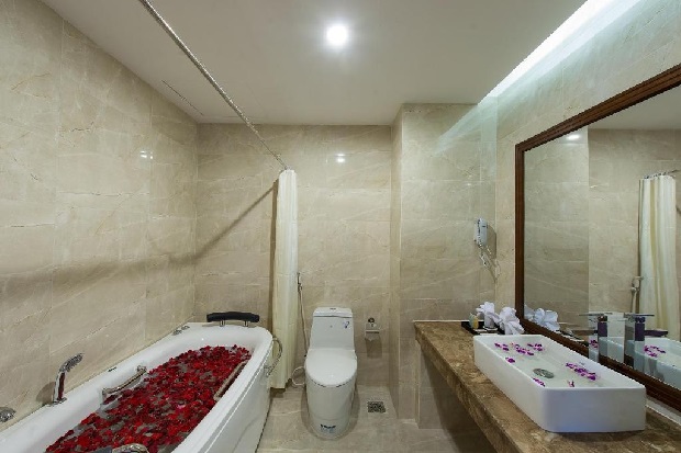 Review kh&aacute;ch sạn Mường Thanh Quy Nhơn đẹp