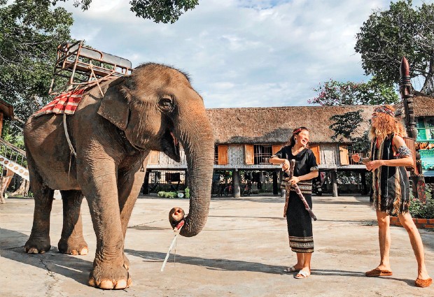 v&eacute; m&aacute;y bay đi Bu&ocirc;n Ma Thuột th&aacute;ng 9 gi&aacute; rẻ