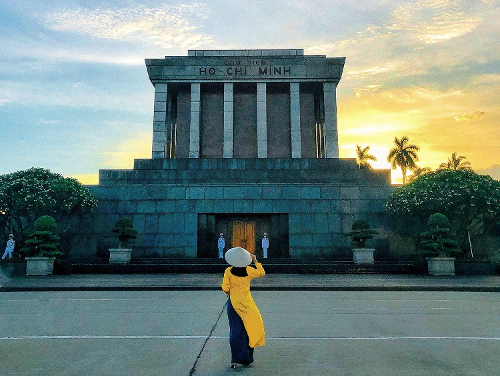 lăng chủ tịch Hồ Chí Minh