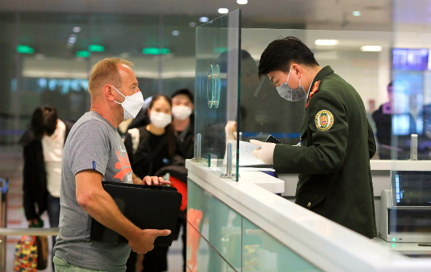 thủ tục nhập cảnh Việt Nam