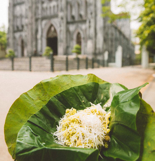 Cốm làng Vòng - Món ăn dân dã đặc trưng của mùa thu Hà Nội Cốm làng Vòng Hà Nội