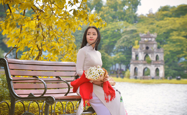 Tiết trời heo may, mát mẻ tháng 10 là thời điểm lý tưởng để ghé thăm Hà Nội mùa thu Hà Nội