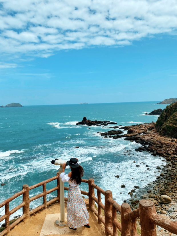 vé máy bay đi Quy Nhơn tháng 9