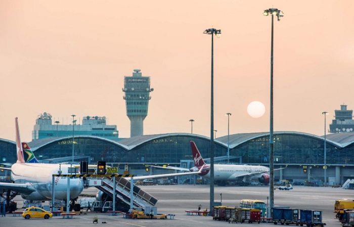 quá cảnh sân bay hong kong