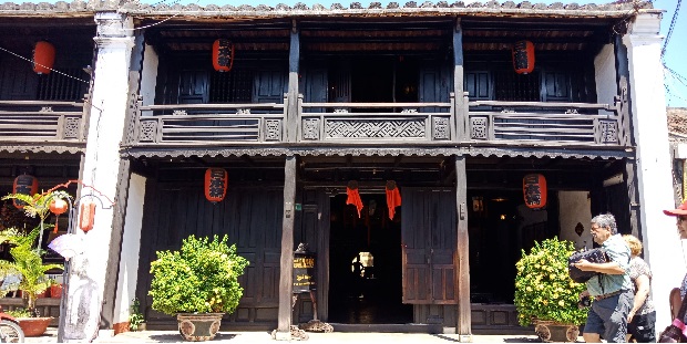 Du lịch Đà Nẵng Hội An - Nhà cổ Phùng Hưng