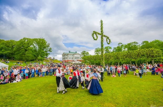 Du lịch Đế quốc Thụy Điển - Lễ hội mùa hè