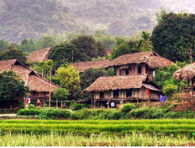 Du lịch Thung Nai Hòa Bình 2 ngày 1 đêm - Bản Mường